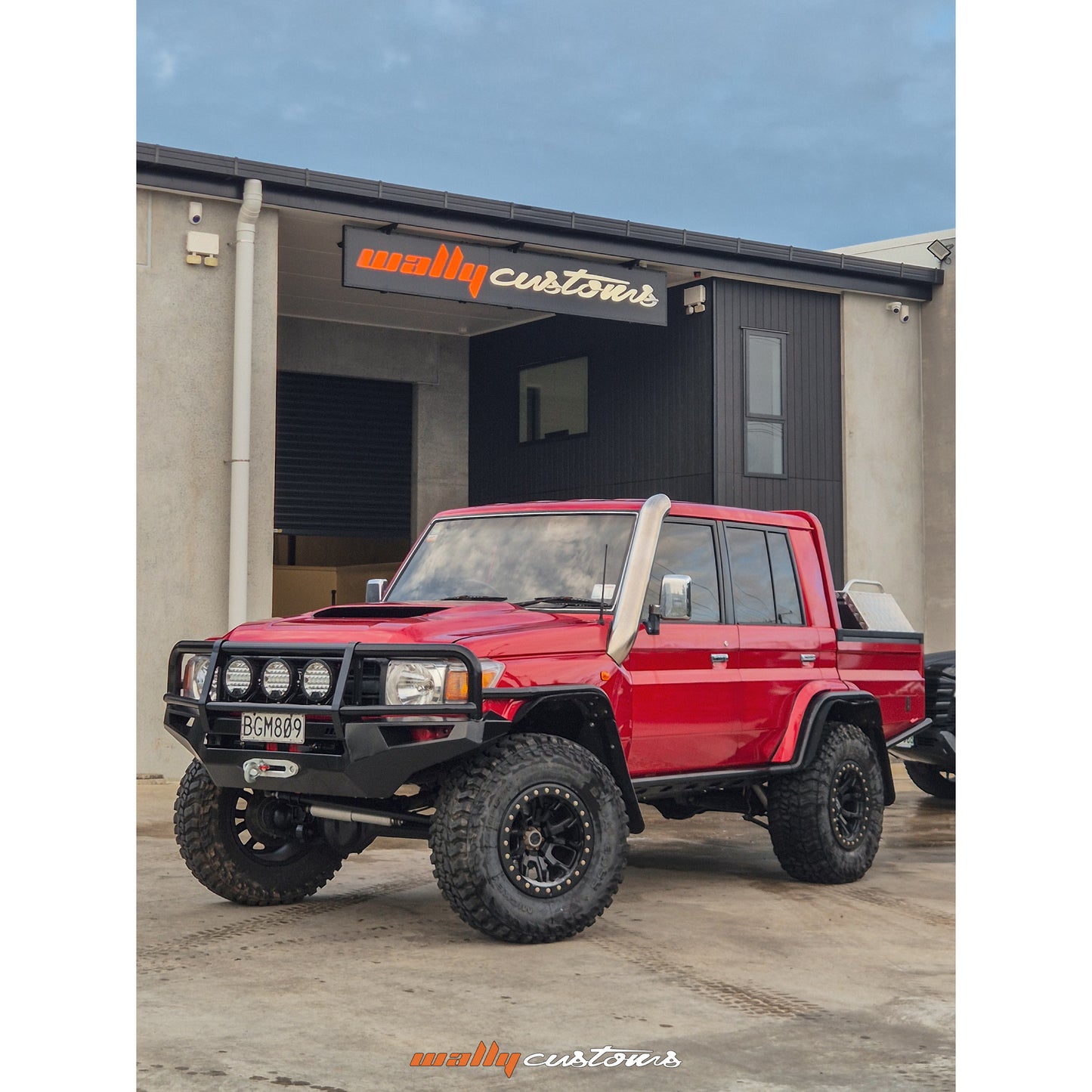 WALLY CUSTOMS 5'' SNORKEL TO SUIT TOYOTA LANDCRUISER 76/79 SERIES