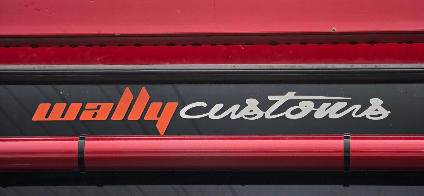 WALLY CUSTOMS LOGO STICKER