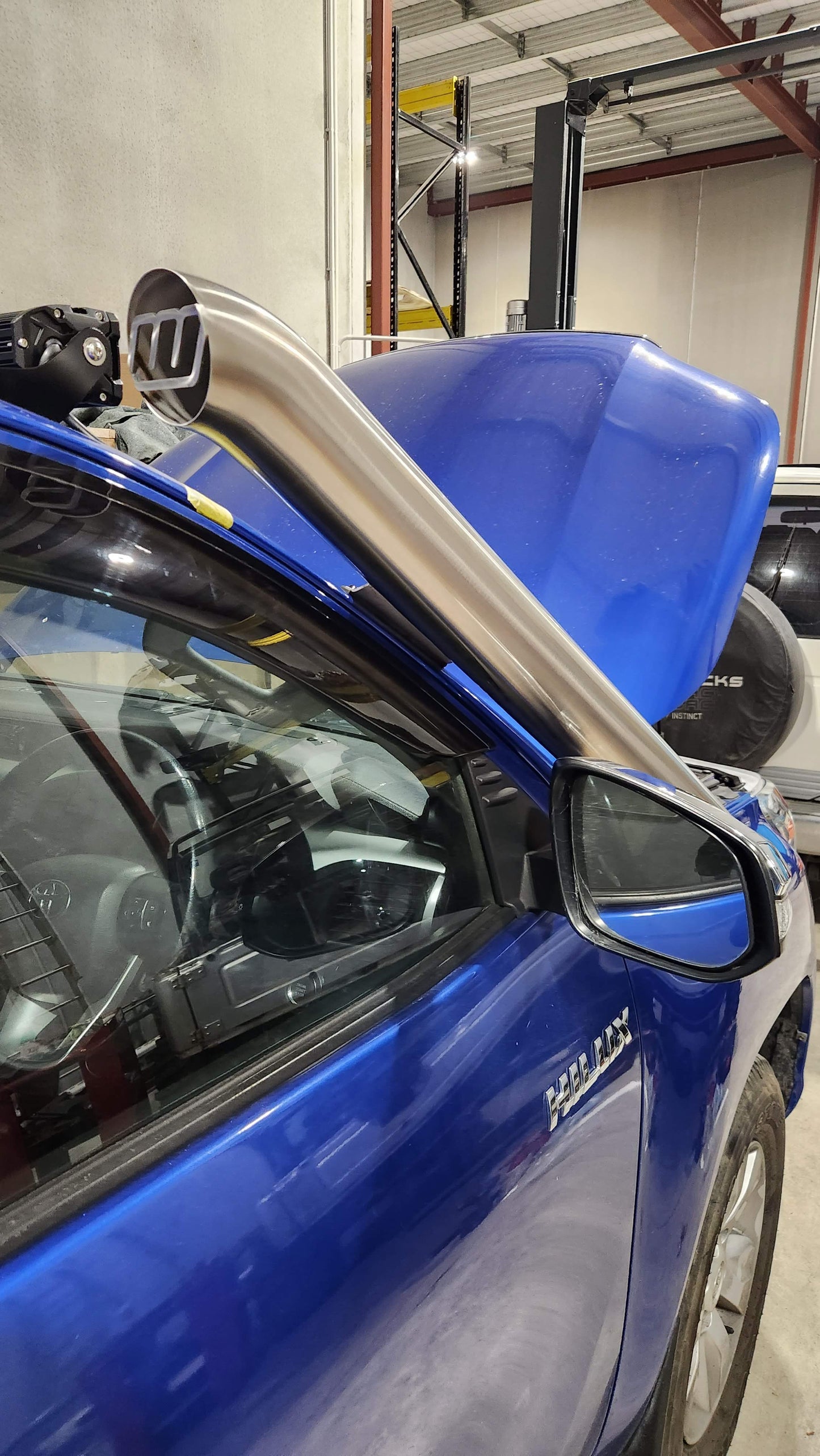 WALLY CUSTOMS 4'' STAINLESS SNORKEL TO SUIT TOYOTA HILUX N80 2016 ONWARDS