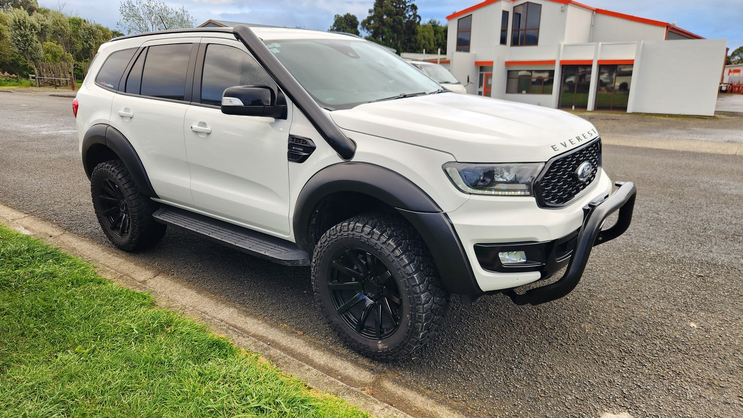 WALLY CUSTOMS 4'' SNORKEL TO SUIT FORD RANGER PX3/EVEREST