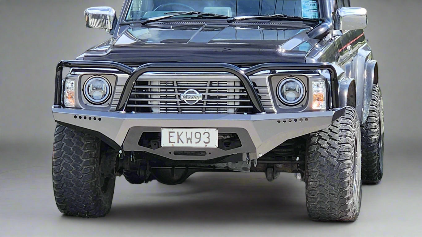 NISSAN PATROL Y60 WALLY CUSTOMS WINCH BAR
