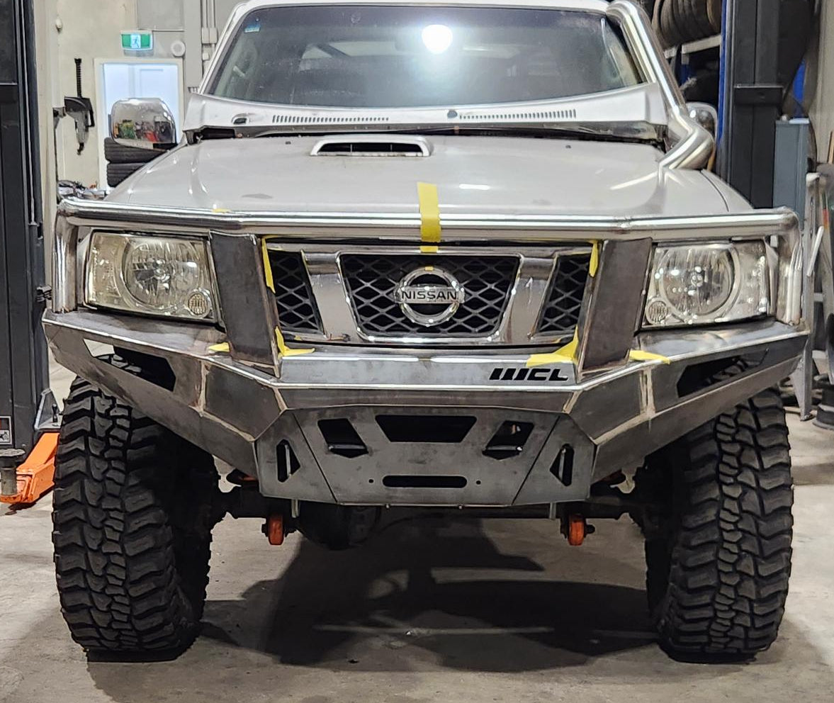 WALLY CUSTOMS BULLBAR TO SUIT NISSAN GU PATROL Y61 SERIES 4