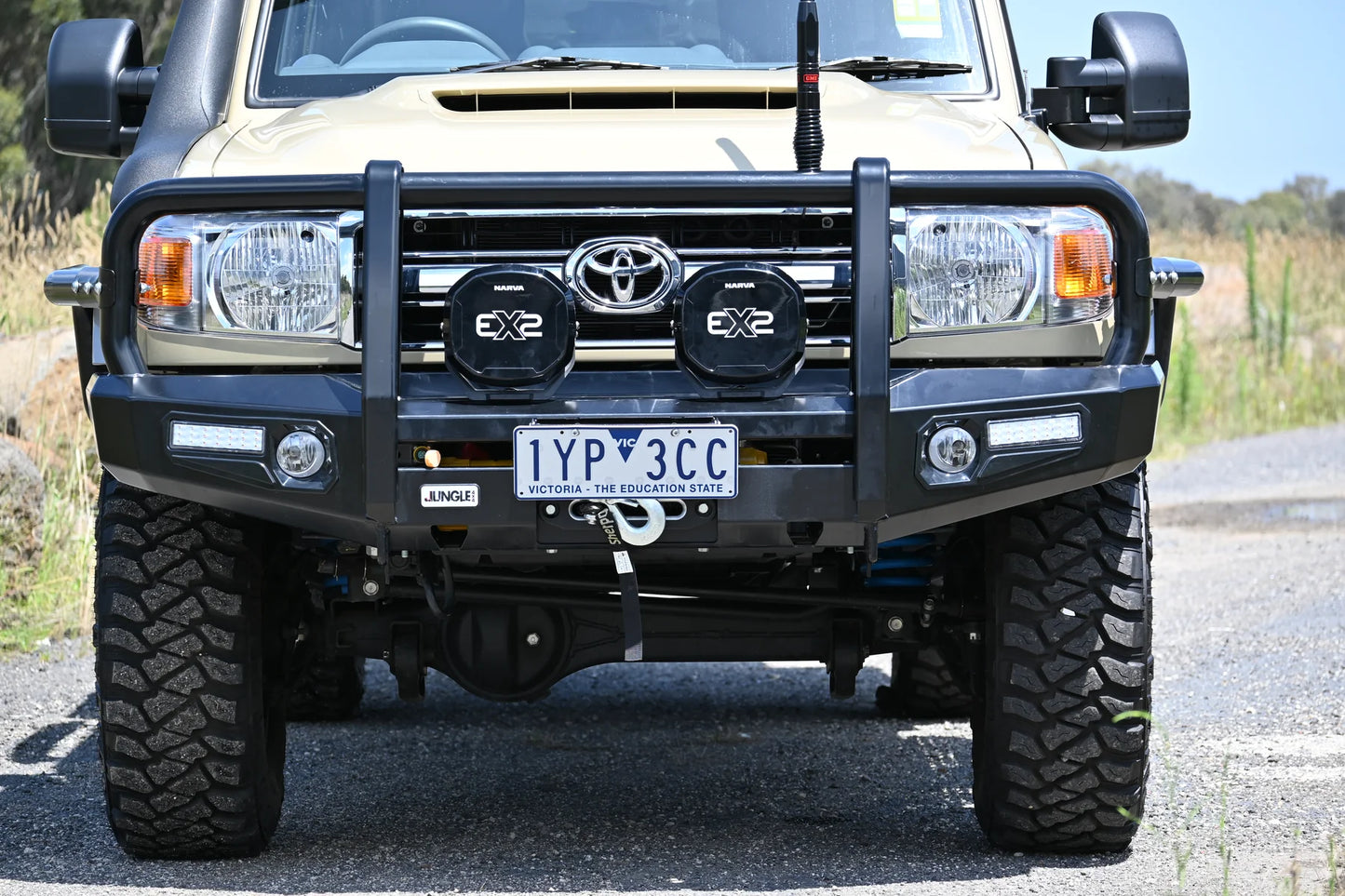 JUNGLE4X4 BULLBAR COMBO DEAL TO SUIT TOYOTA LANDCRUISER 70 SERIES 2012-2024