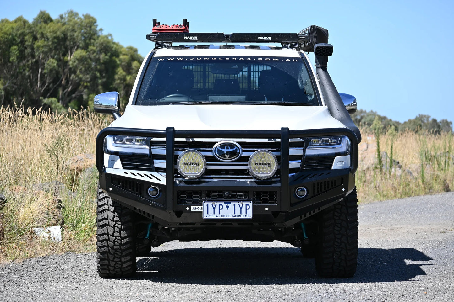 JUNGLE4X4 BULLBAR TO SUIT TOYOTA LANDCRUISER 300 SERIES 2022 ONWARDS