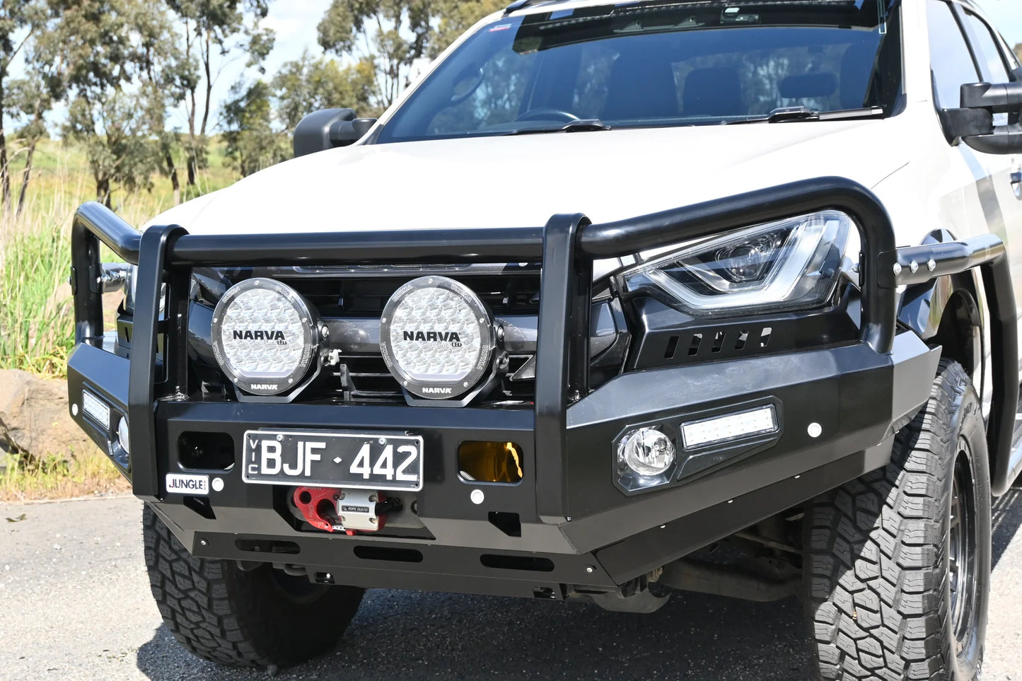 JUNGLE4X4 BULLBAR TO SUIT ISUZU D-MAX 2020-2023