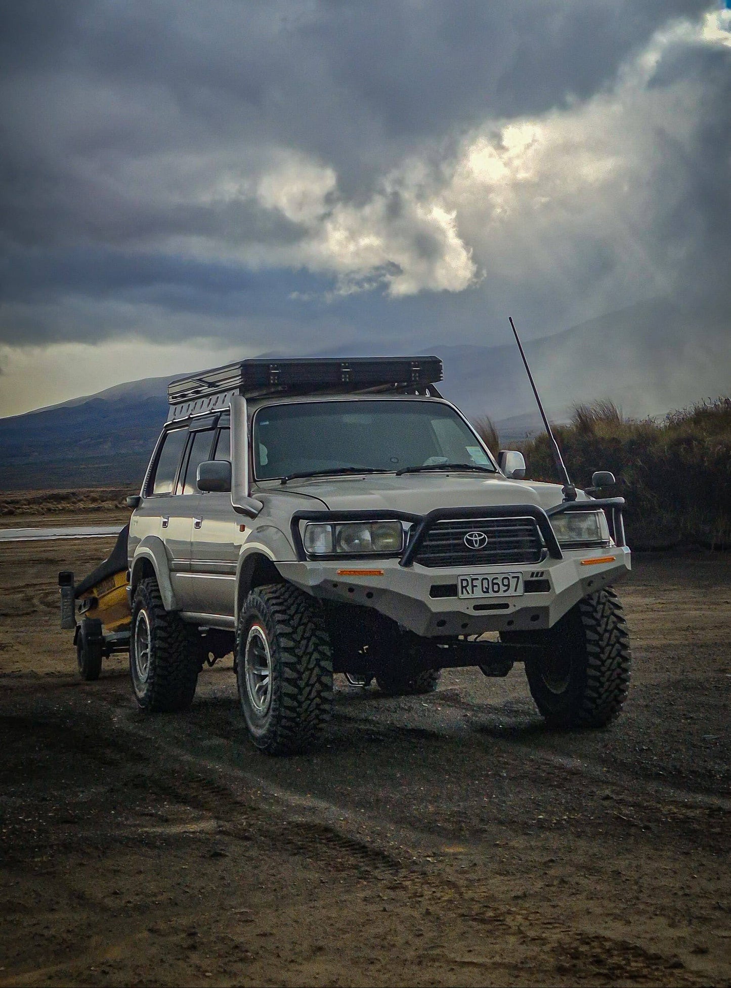 WALLY CUSTOMS WINCH BAR TO SUIT TOYOTA LANDCRUISER 80 SERIES