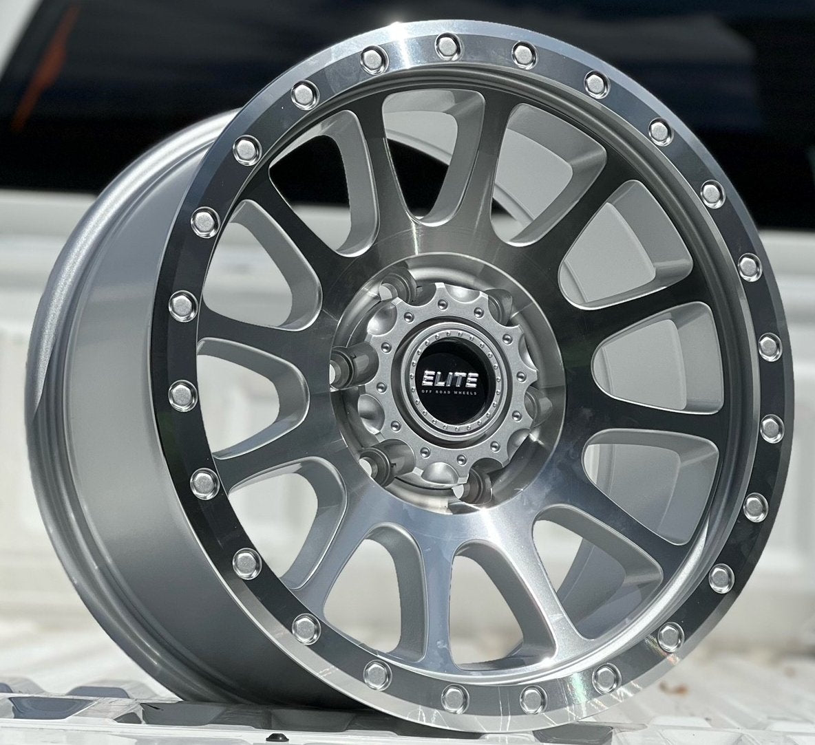 ELITE PODIUM SILVER MACHINED