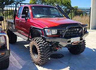 WALLY CUSTOMS WINCH BAR TO SUIT TOYOTA HILUX LN106,107,167/KZN 165 (1989-2004) NON AIR BAG ONLY