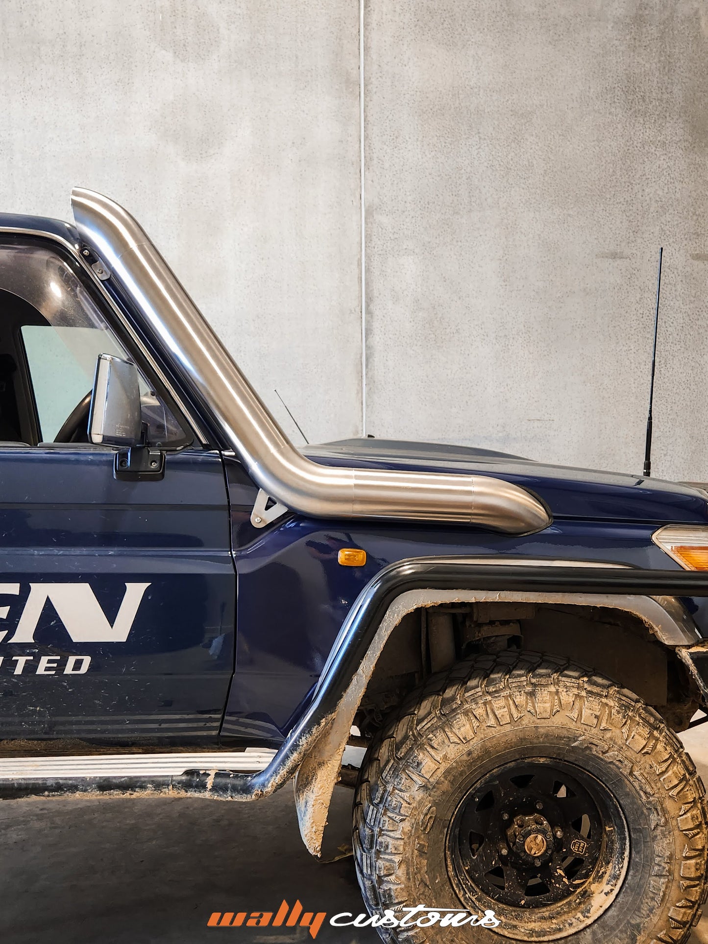 WALLY CUSTOMS 5'' SNORKEL TO SUIT TOYOTA LANDCRUISER 76/79 SERIES