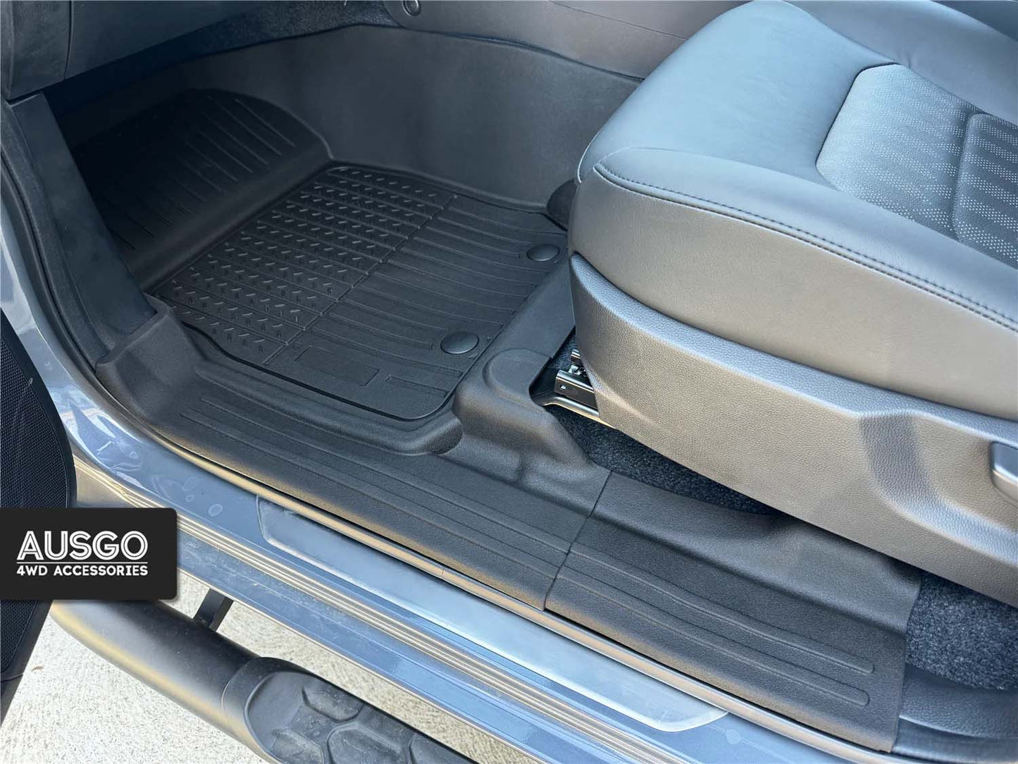 4WD FLOOR MATS (INJECTION) MAZDA BT-50 2020 -