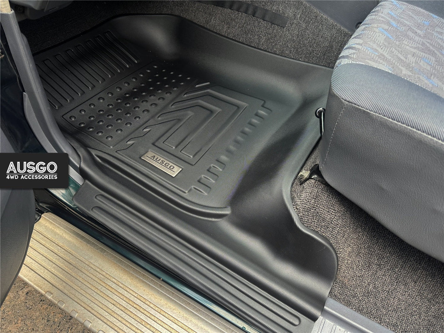 4WD FLOOR MATS - TOYOTA LANDCRUISER 80 SERIES