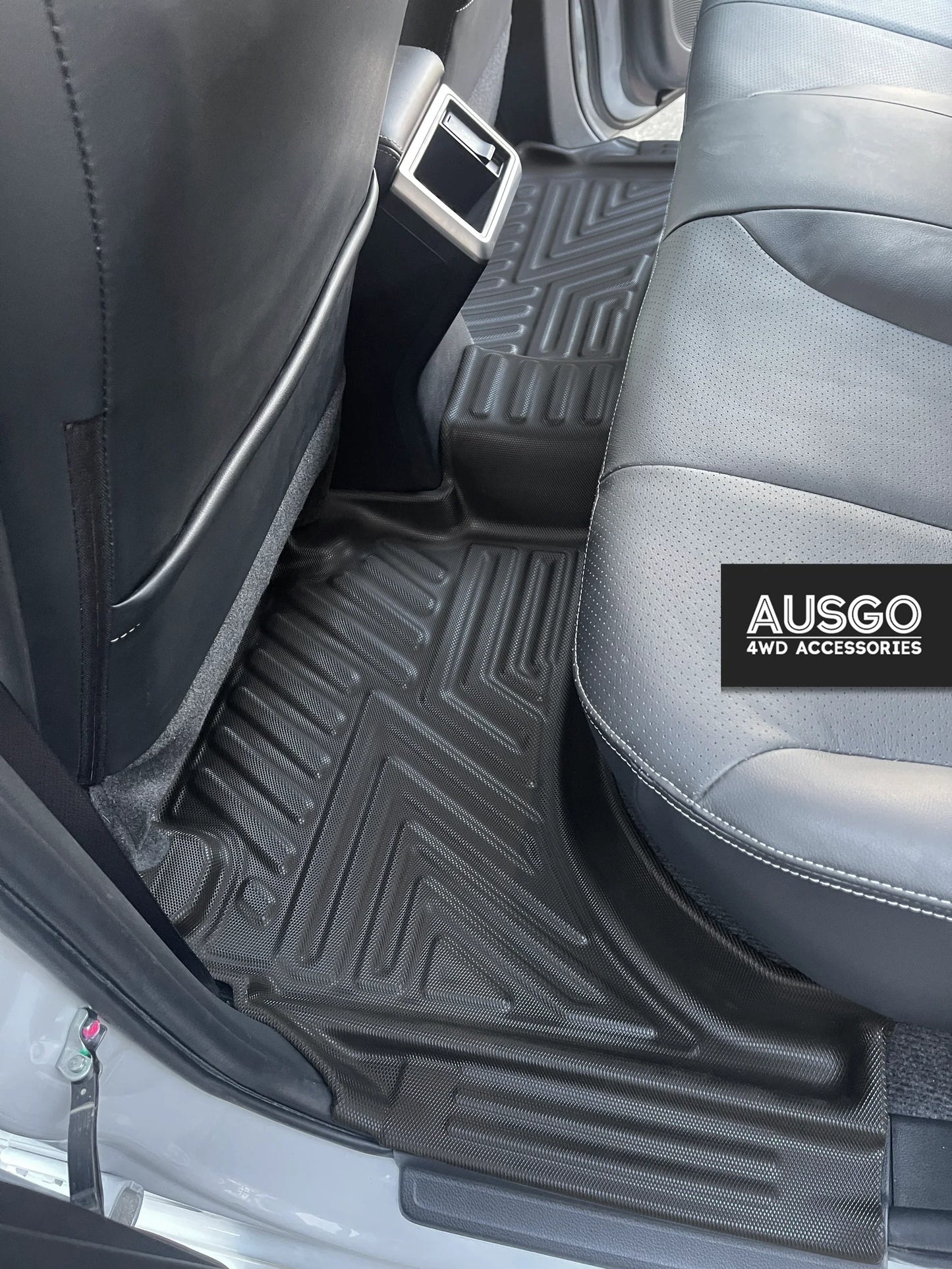 FLOOR MATS - MITSUBISHI TRITON 2015 - 2024