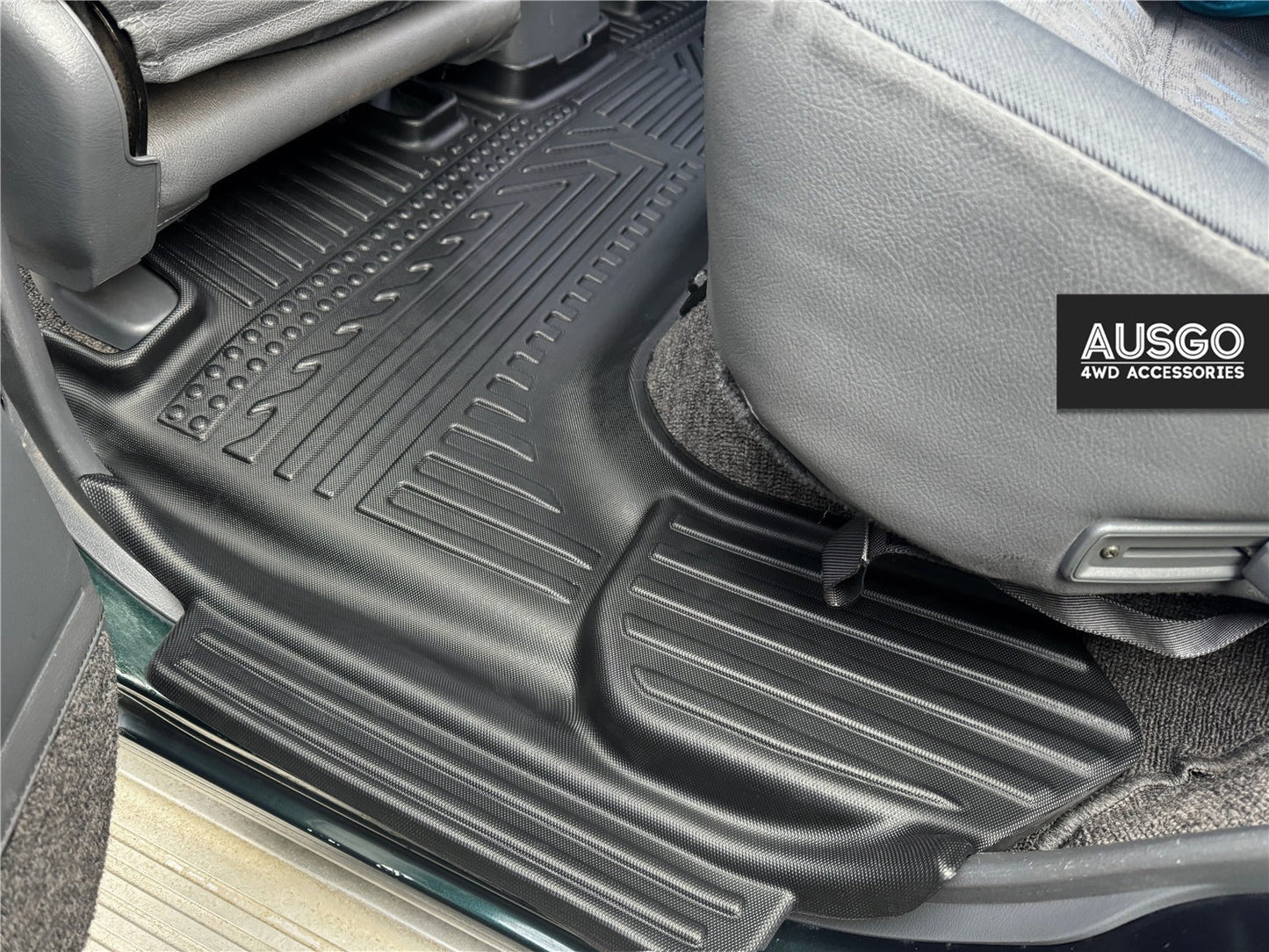 4WD FLOOR MATS - TOYOTA LANDCRUISER 80 SERIES