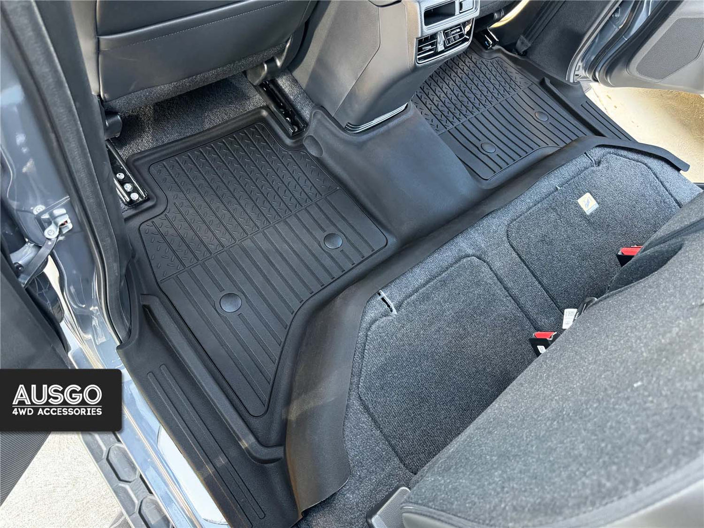 4WD FLOOR MATS (INJECTION) MAZDA BT-50 2020 -