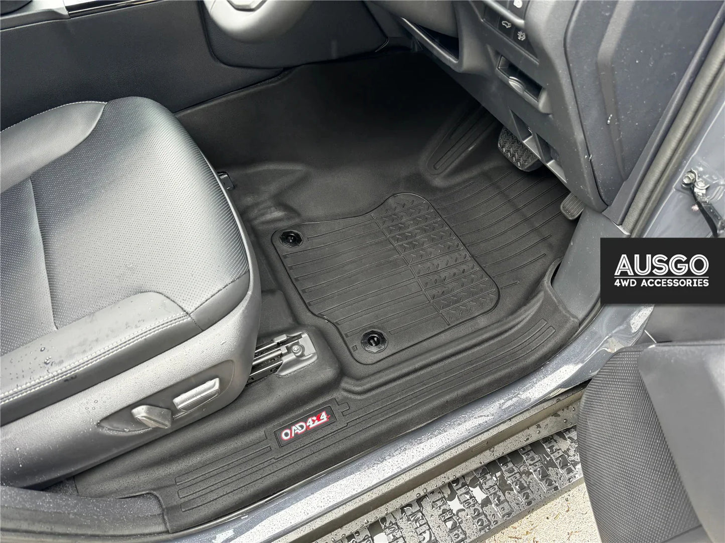 4WD FLOOR MATS (INJECTION) TOYOTA LANDCRUISER PRADO 250 SERIES